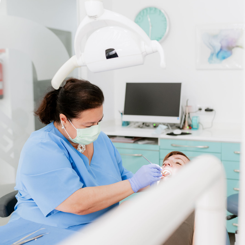 Clinica dental en valencia